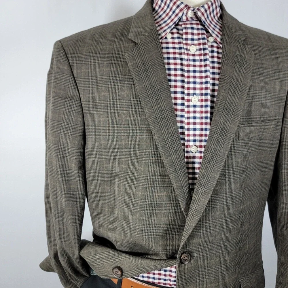 Haggar Mens Sport Coat Blazer Two Button Brown Plaid Cotton Poly Rayon Blend 44L